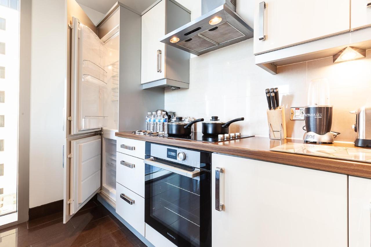 2 Bedroom 2 Bathroom Apartment In Central Milton Keynes With Free Parking And Smart Tv - Contractors, Relocation, Business Travellers Εξωτερικό φωτογραφία