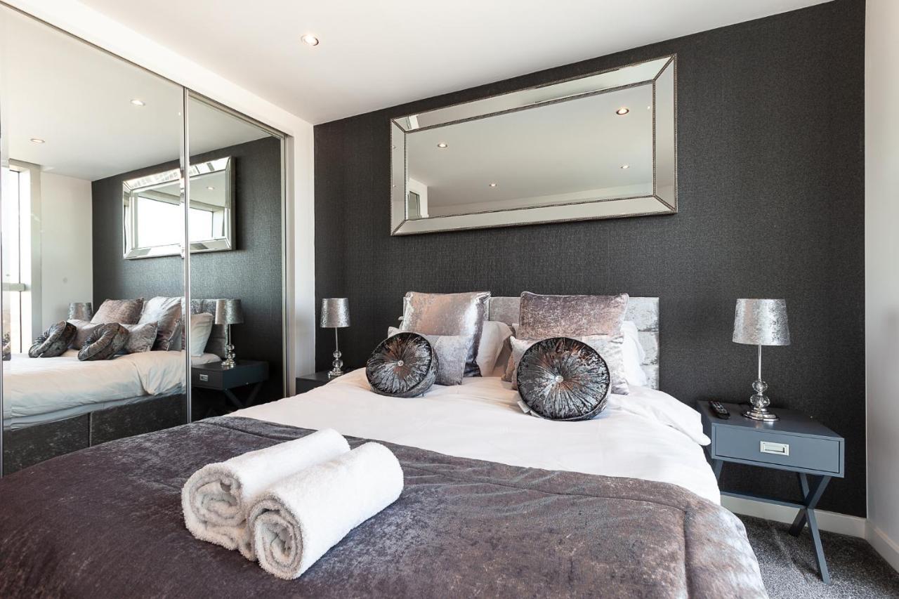 2 Bedroom 2 Bathroom Apartment In Central Milton Keynes With Free Parking And Smart Tv - Contractors, Relocation, Business Travellers Εξωτερικό φωτογραφία