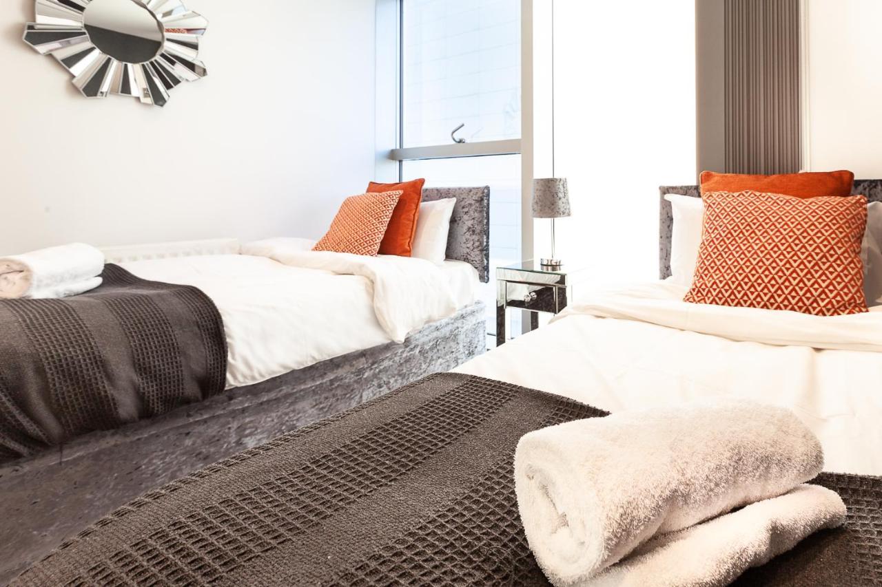 2 Bedroom 2 Bathroom Apartment In Central Milton Keynes With Free Parking And Smart Tv - Contractors, Relocation, Business Travellers Εξωτερικό φωτογραφία